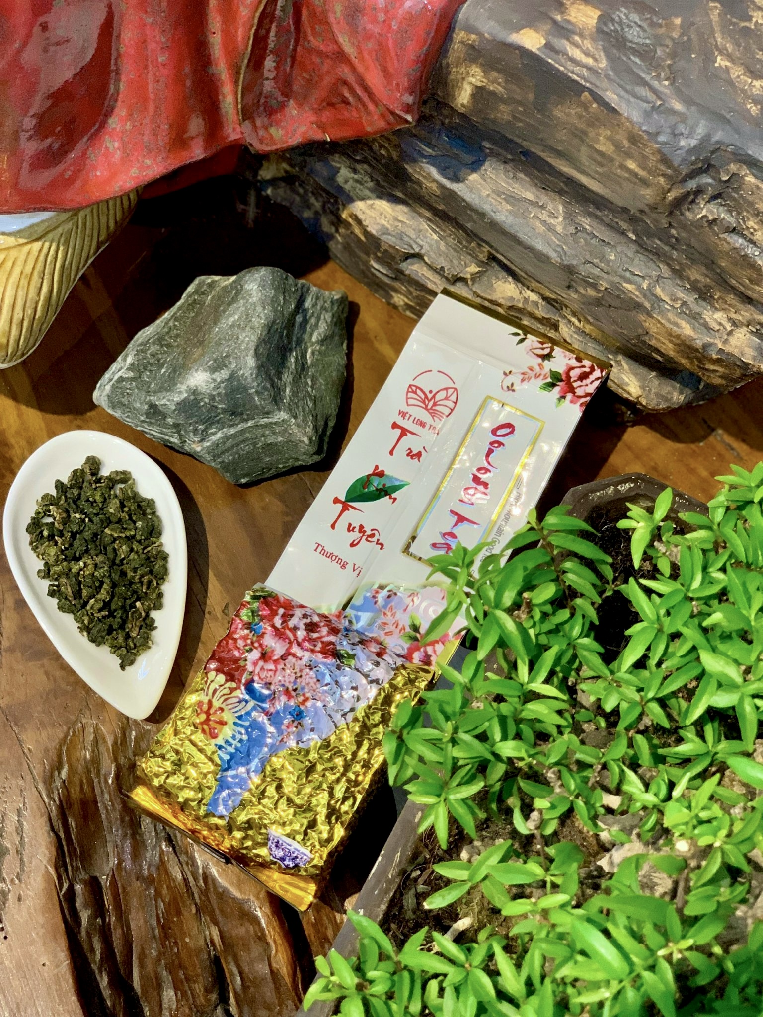 TRÀ OOLONG KIM TUYÊN THƯỢNG VỊ - HƯƠNG VỊ LƯU LUYẾN - TRÀ QUÀ TẶNG - ORGANIC TRA - 250g