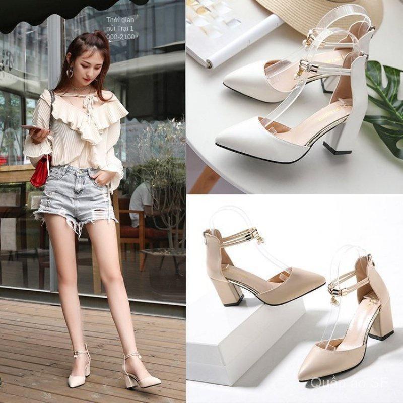 【Quần áo SF】New Toe Cap Sandals Women's Mid Heel Fresh Pointed Toe High Heels Small Size Buckle Women's Chunky Heels