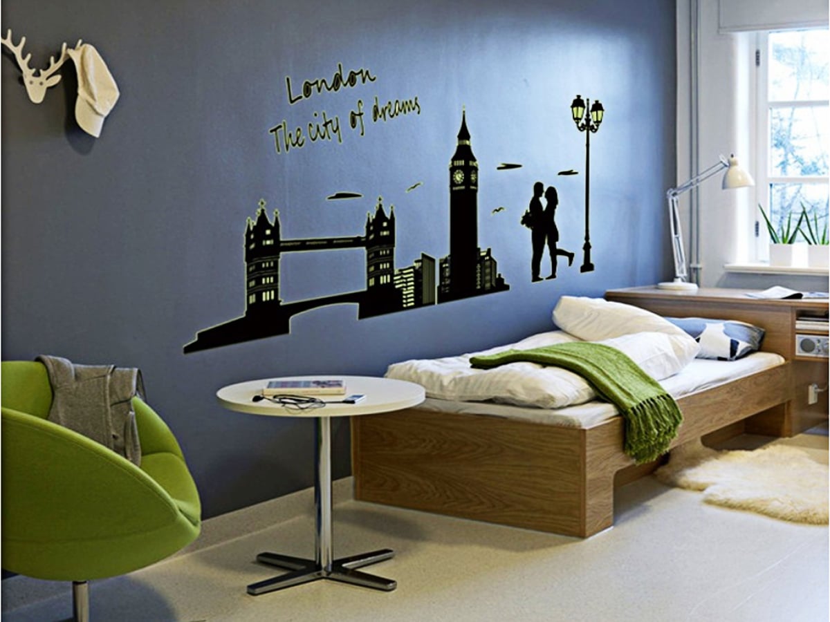 DECAL DẠ QUANG LONDON