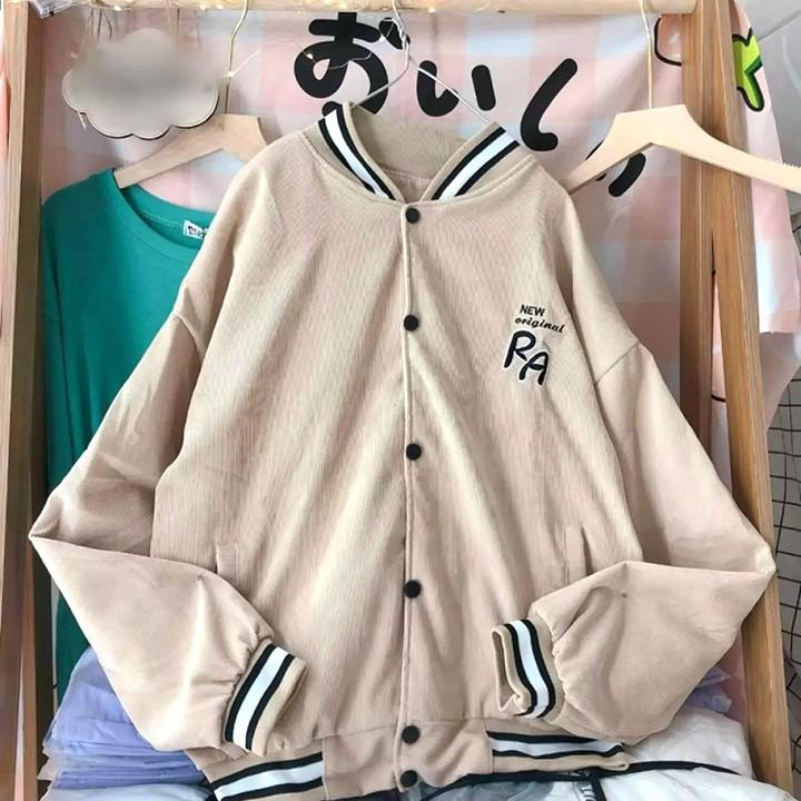 ÁO KHOÁC BOMBER KAKI NHUNG GÂN Thêu Nổi RA