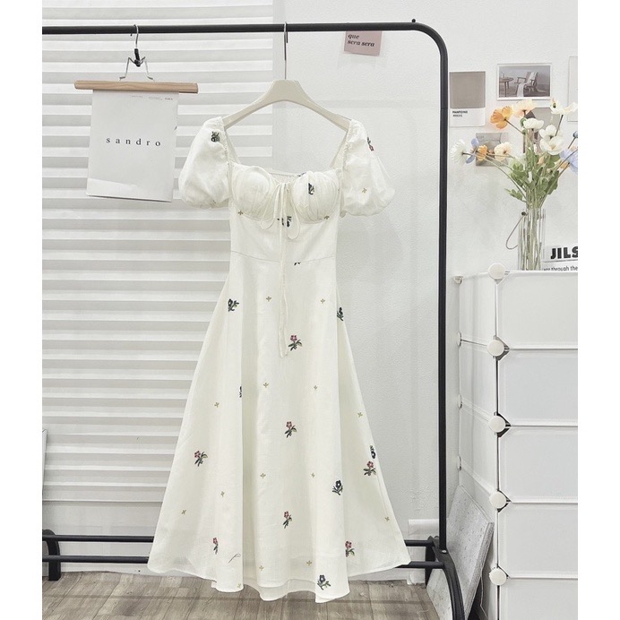 Đầm maxi cổ vuông hở lưng hoa nhí