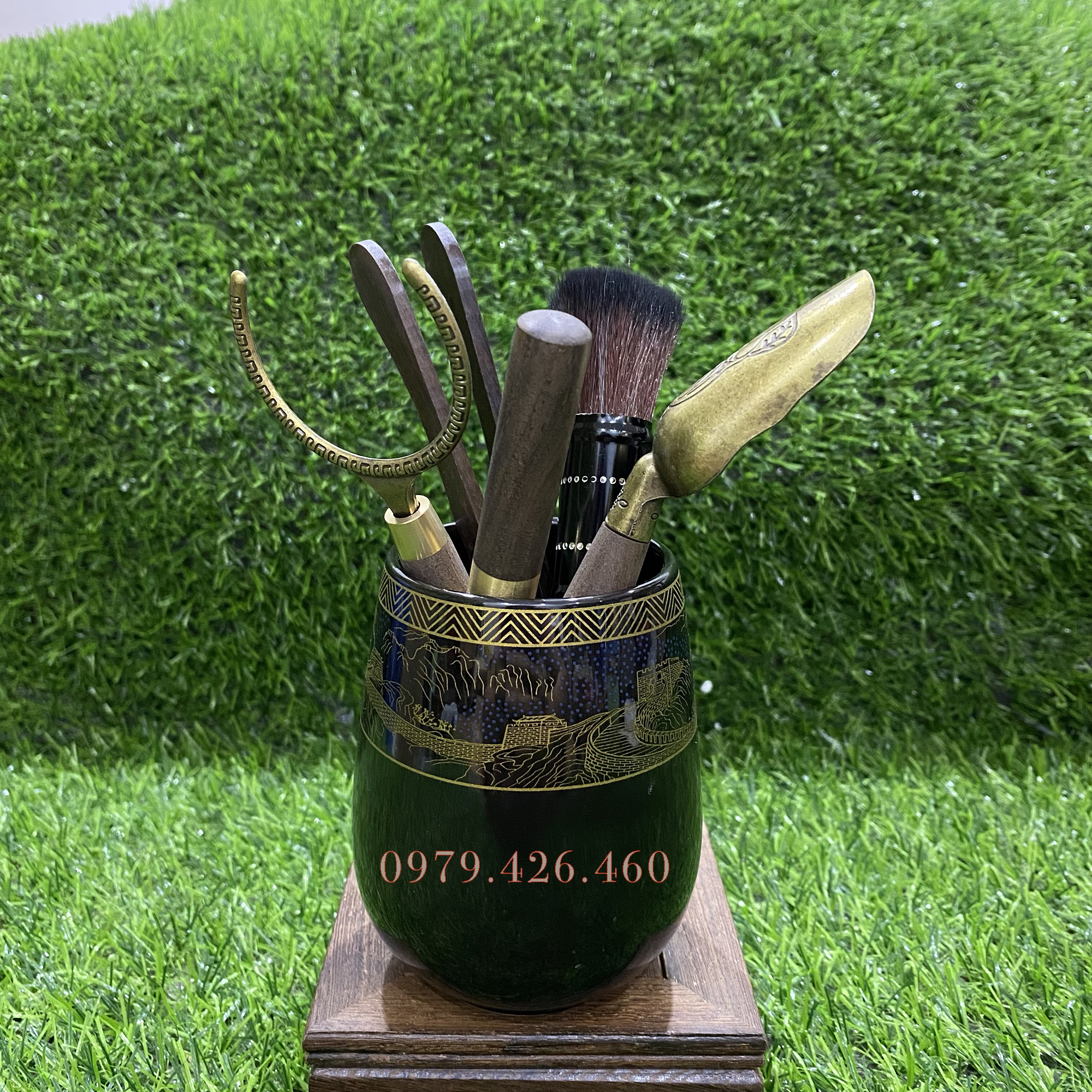 Bộ dụng cụ trà 5 món kèm hũ tròn đựng - Bộ dụng cụ trà gồm muỗng xúc trà, dao cắt trà phổ nhĩ, gắp chén, đưa ly, chổi dưỡng ẩm