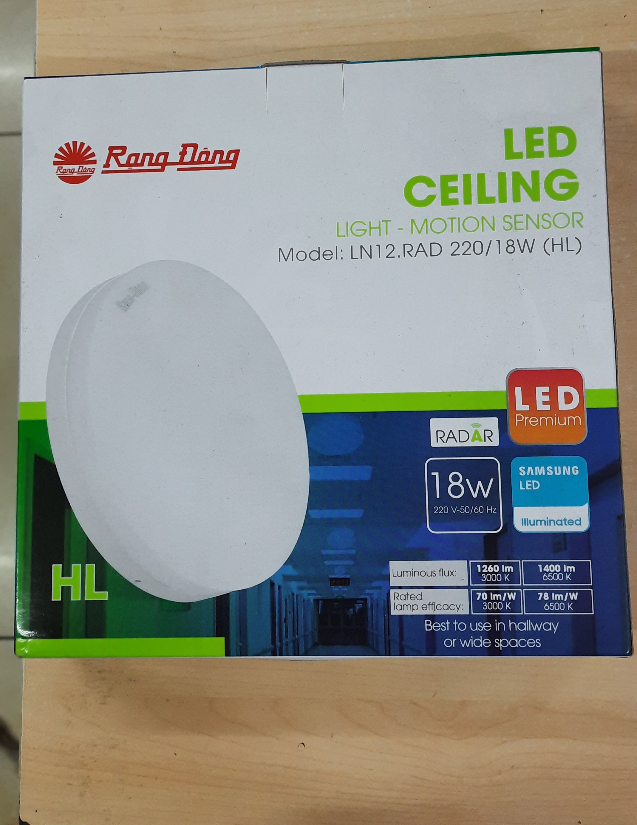 ĐÈN LED ỐP TRẦN CẢM BIẾN18W RẠNG ĐÔNG