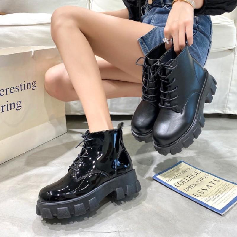 Giày Bốt Martin cao gót đế bệt phong cách Hàn Quốc