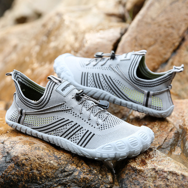 2021 new wholesale cross-border outdoor rock climbing shoes swimming wading sports five-finger shoes for men and women