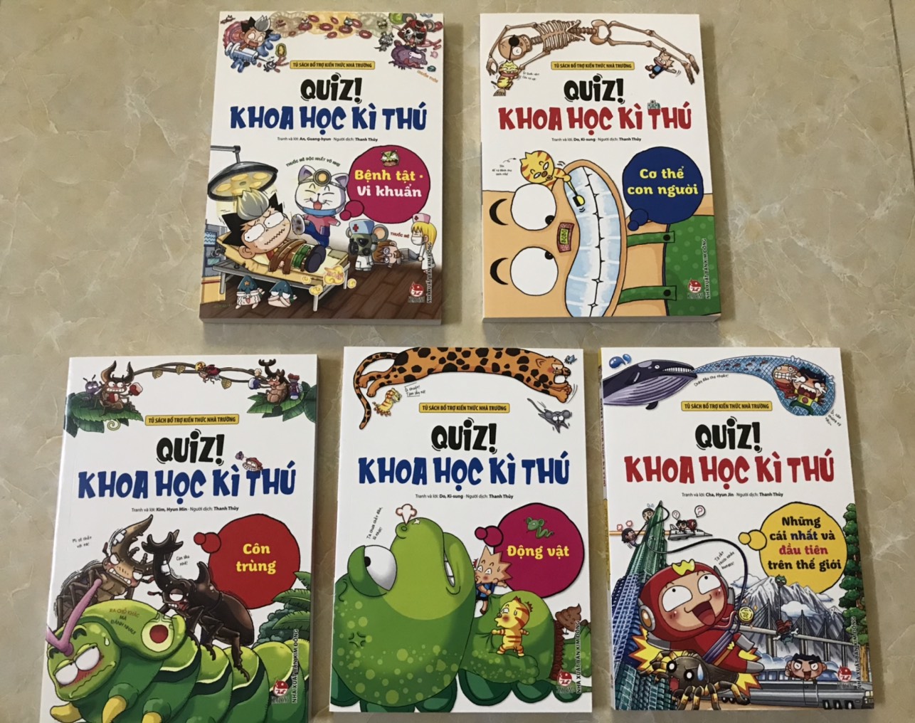 Combo 5 Cuốn: Quiz! Khoa Học Kì Thú : Bệnh tật Vi khuẩn, Cơ thể con người, Côn trùng, Động vật, Những cái nhất và đầu tiên trên thế giới