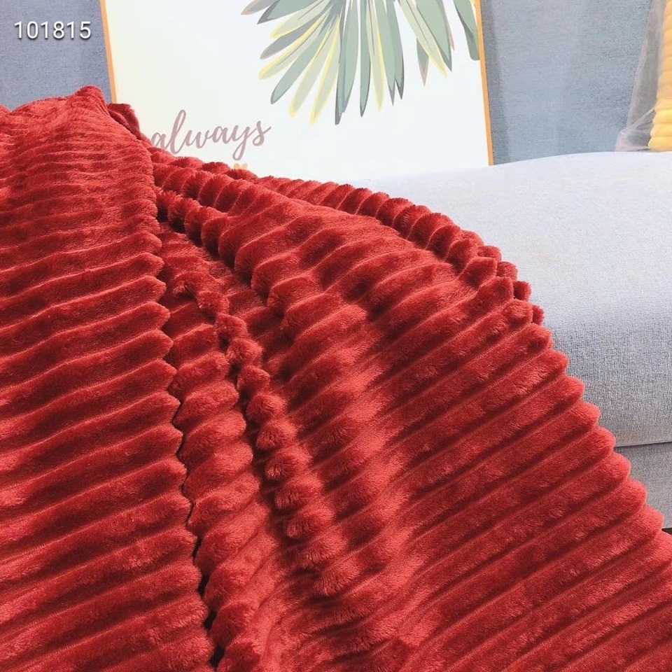 Chăn tuyết tăm màu đỏ - kích thước 2mx2m3