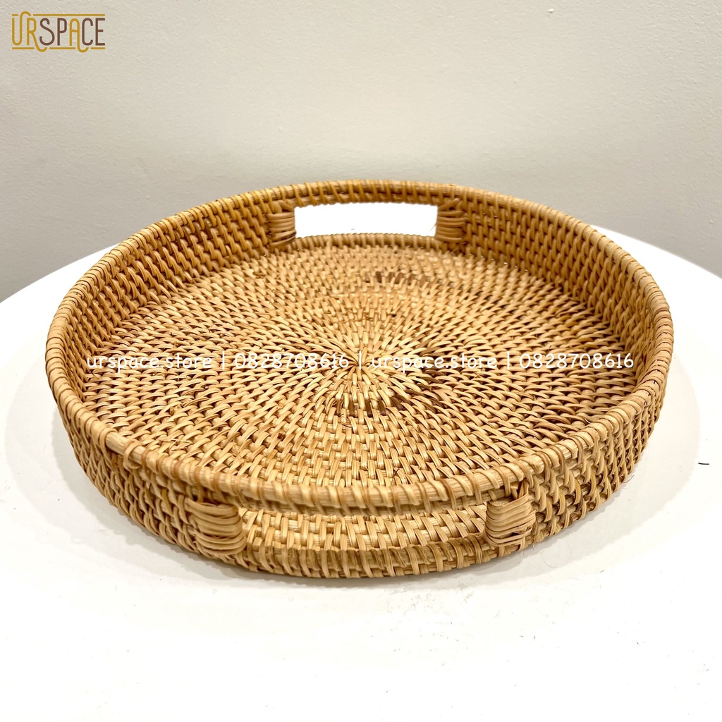 Khay mây tròn URSPACE đựng bánh kẹo, trái cây, trang trí decor / ROUND RATTAN TRAY WITH HOLD HANDLES