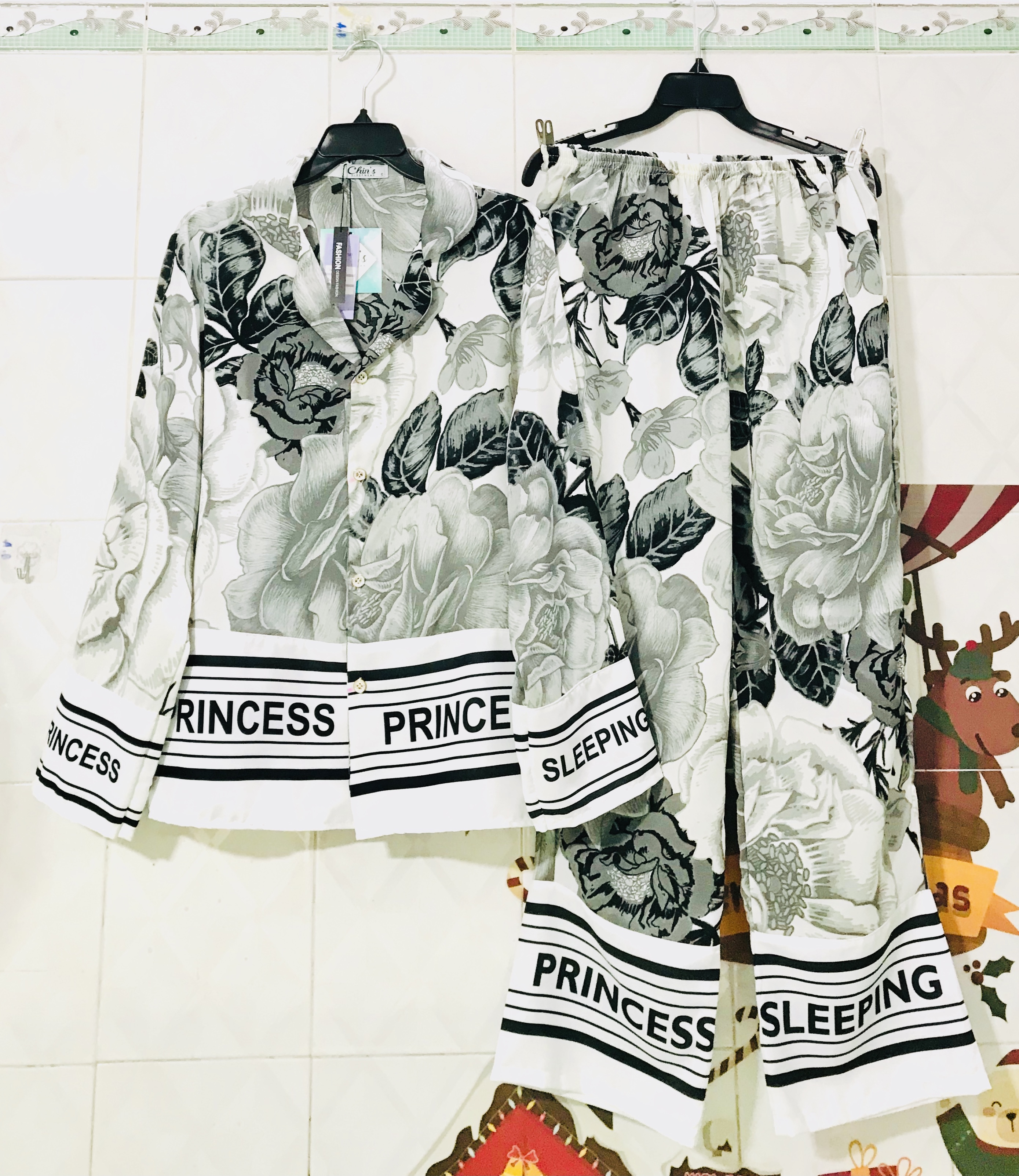 BỘ PIJAMA THIẾT KẾ HỒNG TRẮNG KIÊU SA