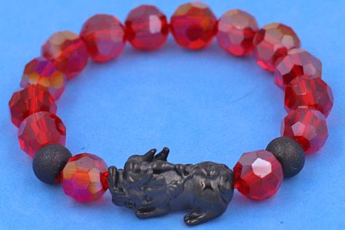 Vòng tay Pha Lê Cắt Giác Đỏ 10 ly mix Tỳ Hưu Inox 2 Bi VFLGOTHTRHB10 - Vòng tay thời trang phong thủy