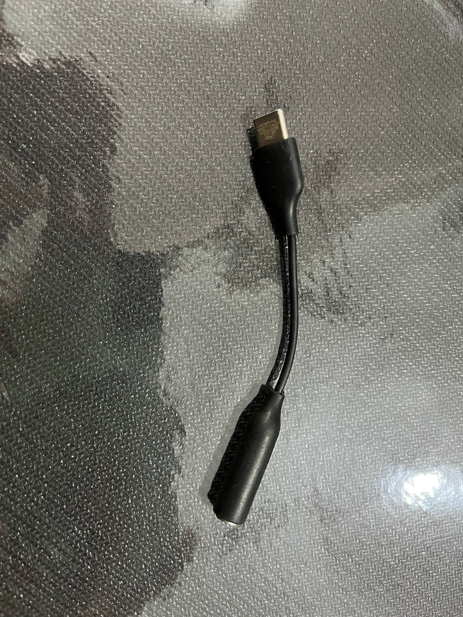Jack chuyển tai nghe từ USB-C sang 3,5 mm 