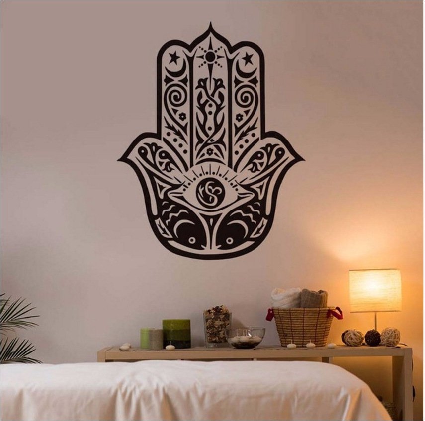 Decal dán tường bàn tay hamsa chữ om ý nghĩa tâm linh