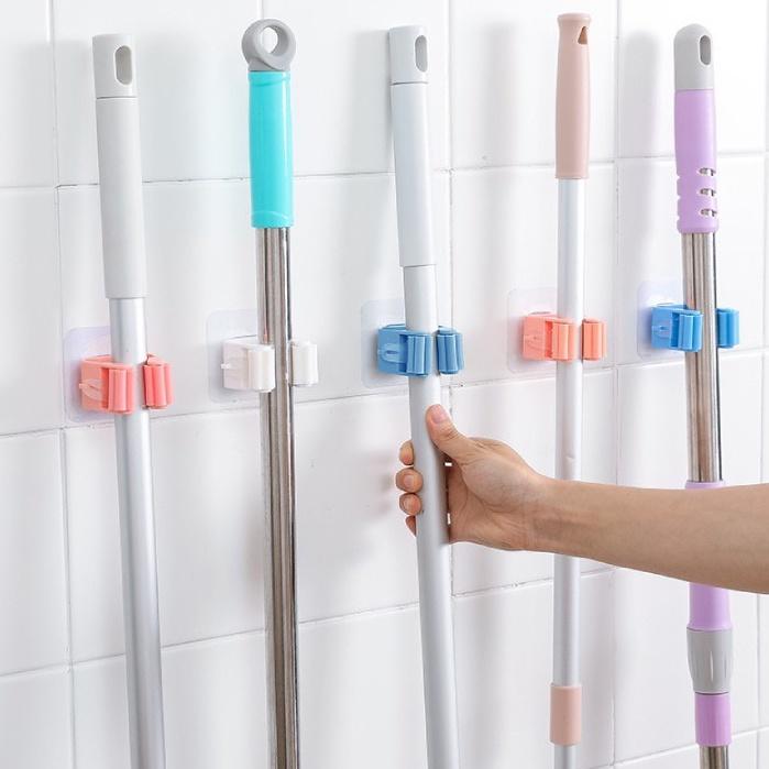 Móc kẹp chổi dán tường , móc treo cây lau nhà chịu lực 6kg