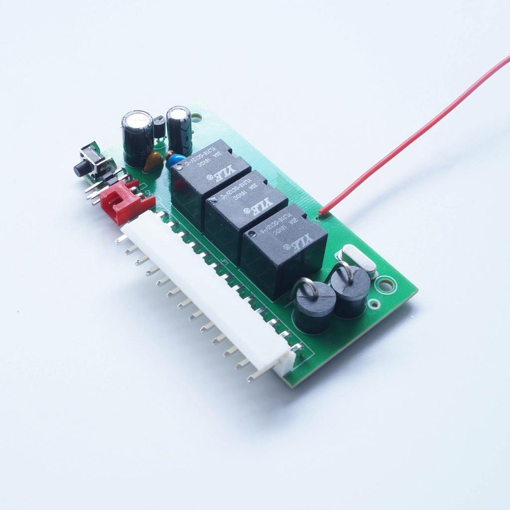 Hệ Thống Khóa Cửa Xe Hơi Điều Khiển Từ Xa Thông Dụng