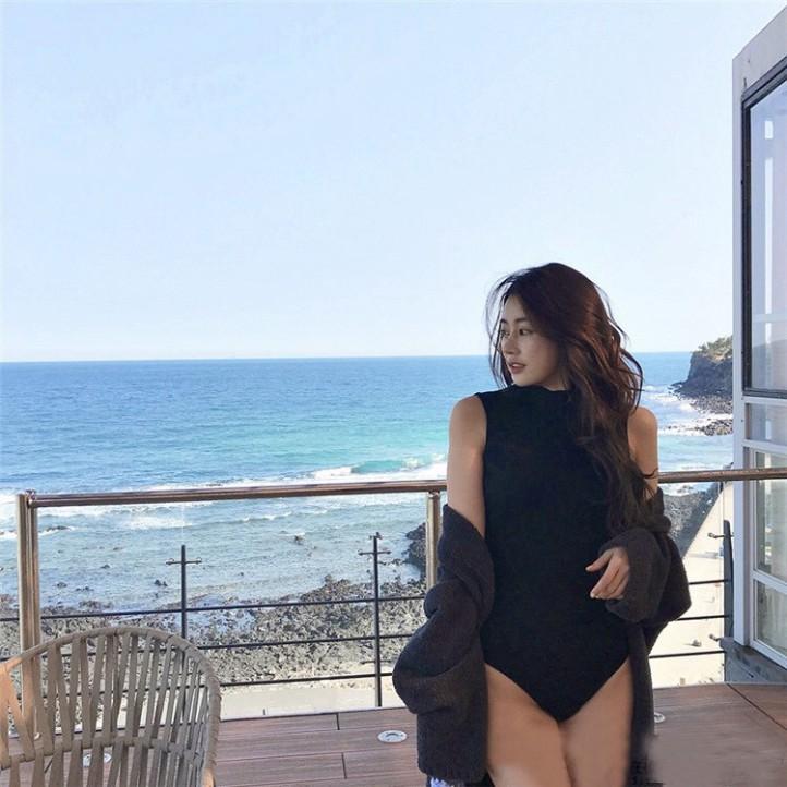 Bikini 1 mảnh, Bodysuit CỘT NƠ SAU CỔ hở lưng baby