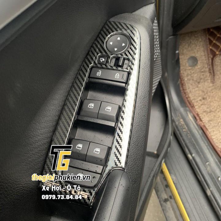 Ốp nội thất Kia Seltos 5 chi tiết vân Carbon