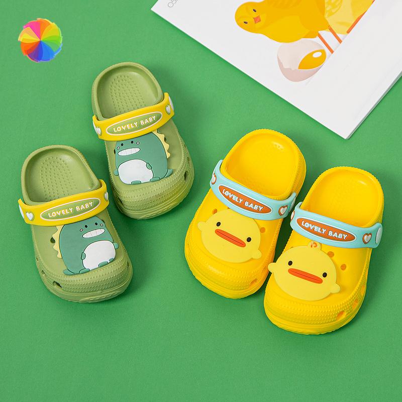 Giày Sandal Đế Mềm Chống Trượt Họa Tiết Hoạt Hình Cho Bé