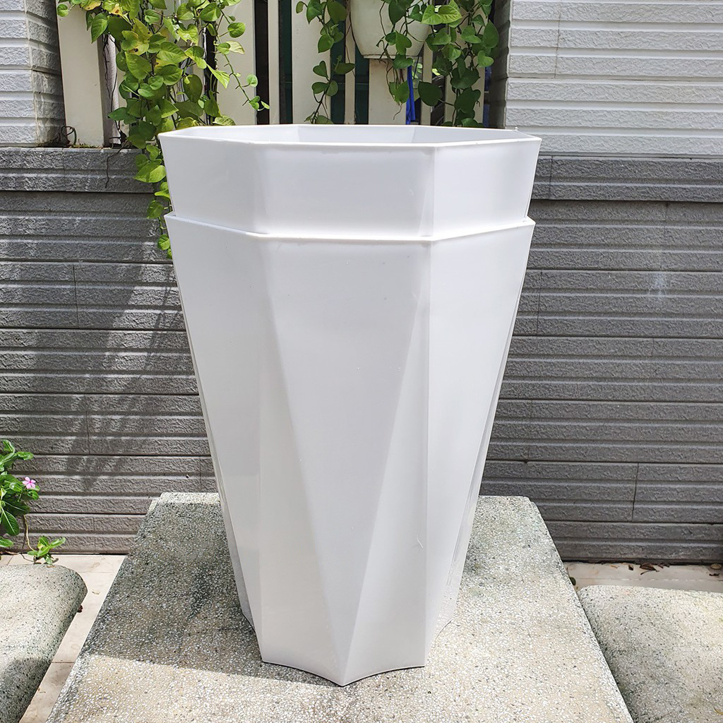 Bộ 02 chậu nhựa tám cạnh 31x40cm màu trắng phù hợp cho hoa kiểng, cây ăn trái nhỏ