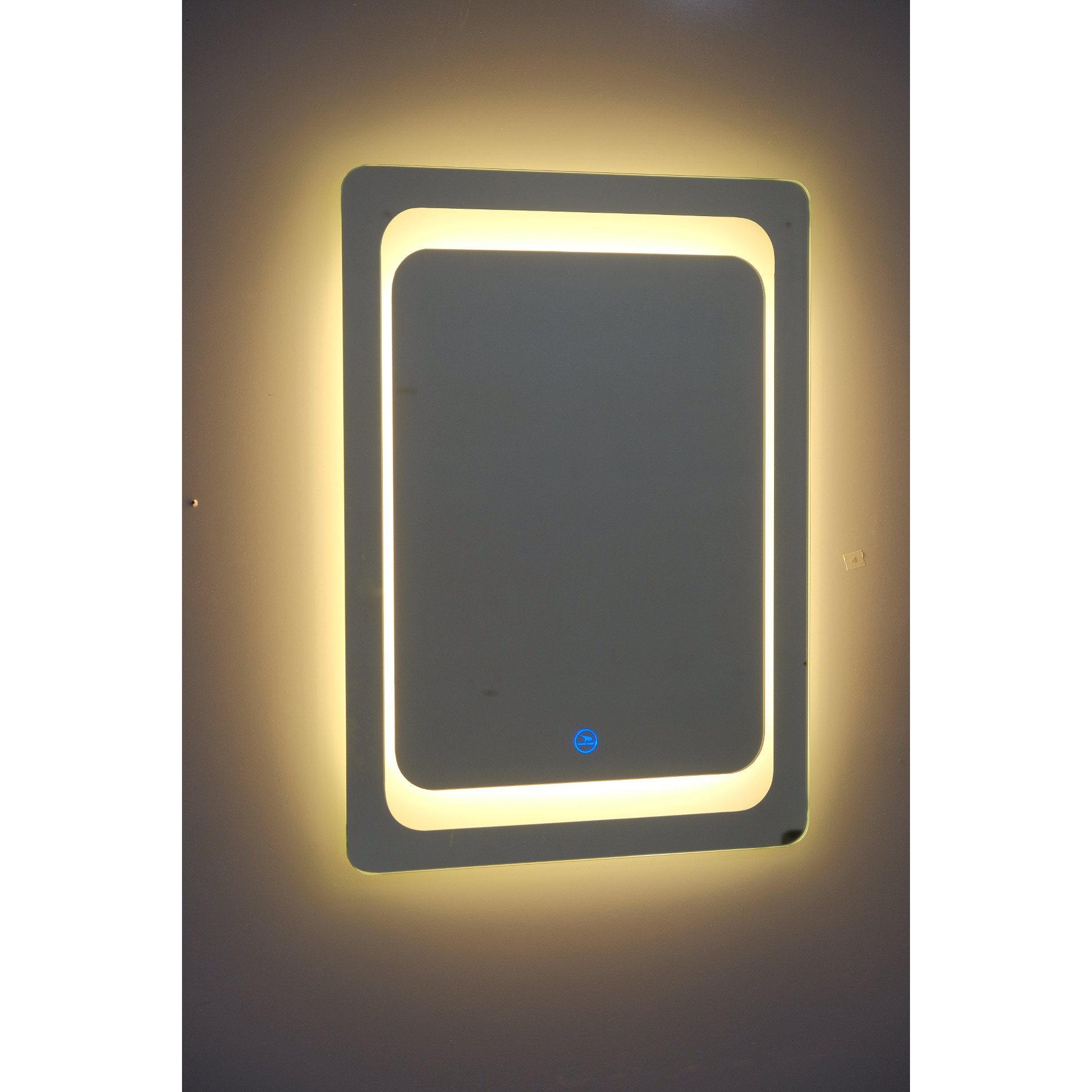 Gương đèn LED cảm ứng cao cấp Hoàng Thiện GD 7399-8