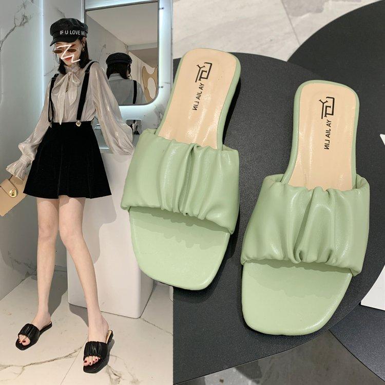 Dép quai ngang phong cách Hàn Quốc sành điệu cho nữ