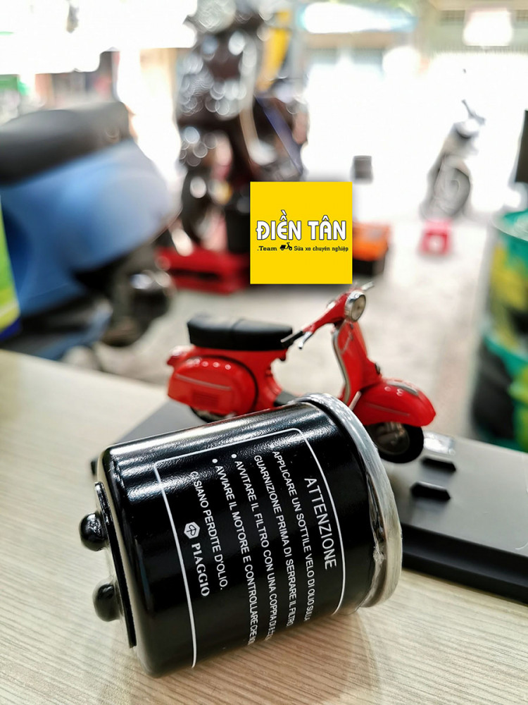 Loc nhot xe Vespa Piaggio chinh hang