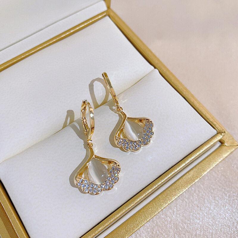 Khuyên Tai Bông Tai Nữ Bạc Ý Kiểu Opal 053 Si Mạ Vàng Non Kiểu Dáng Sang Trọng Quý Phái - Không Gỉ Đen