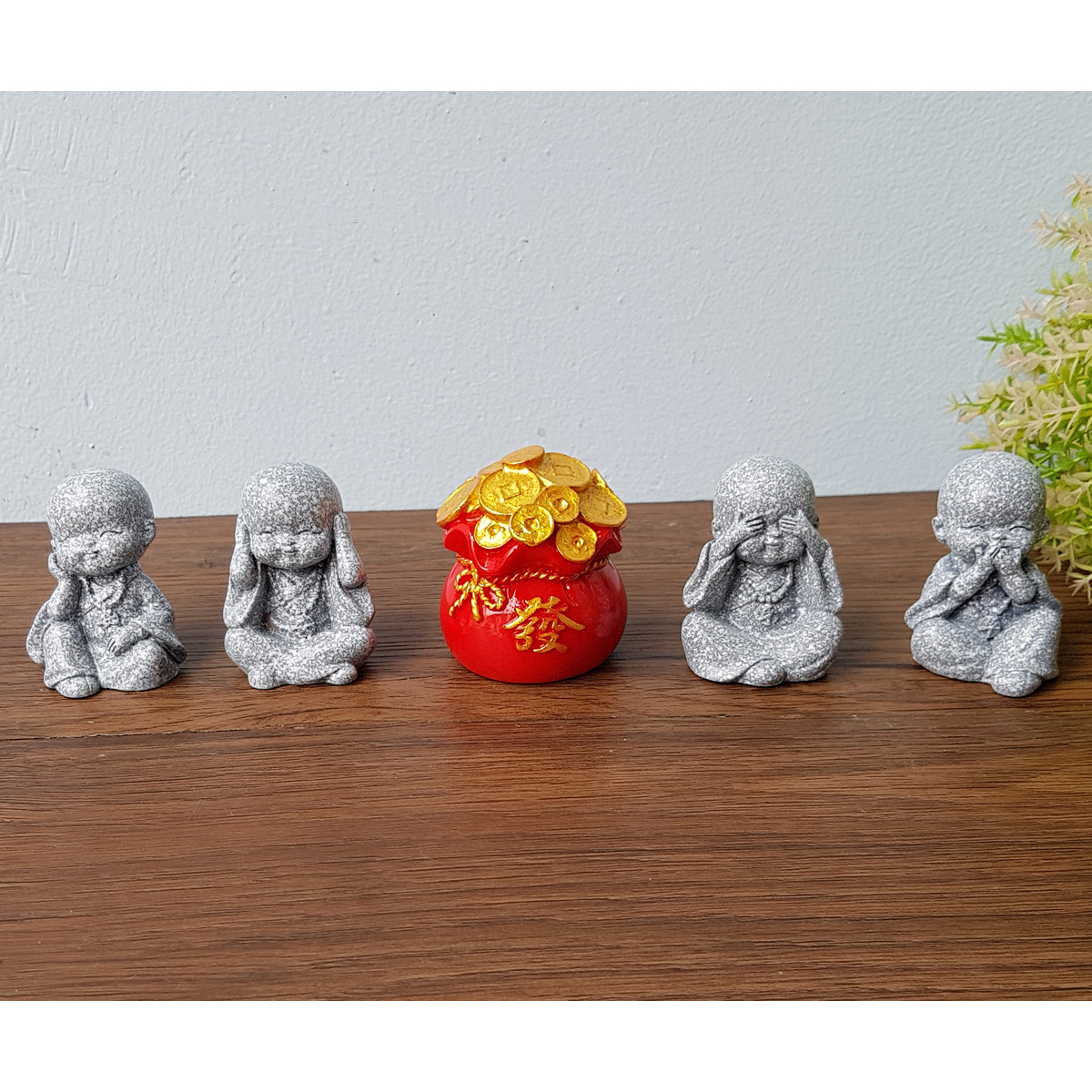 Bộ 04 chú tiểu Tứ Không giả đá kèm túi tiền đỏ chữ Phát