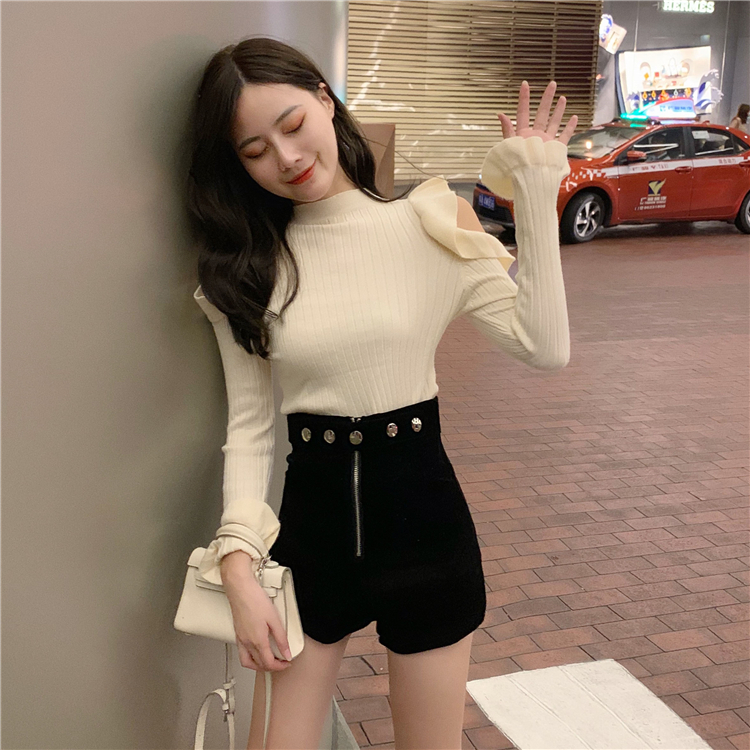 Áo len dệt tay dài vai cut-out siêu xinh – DL20166