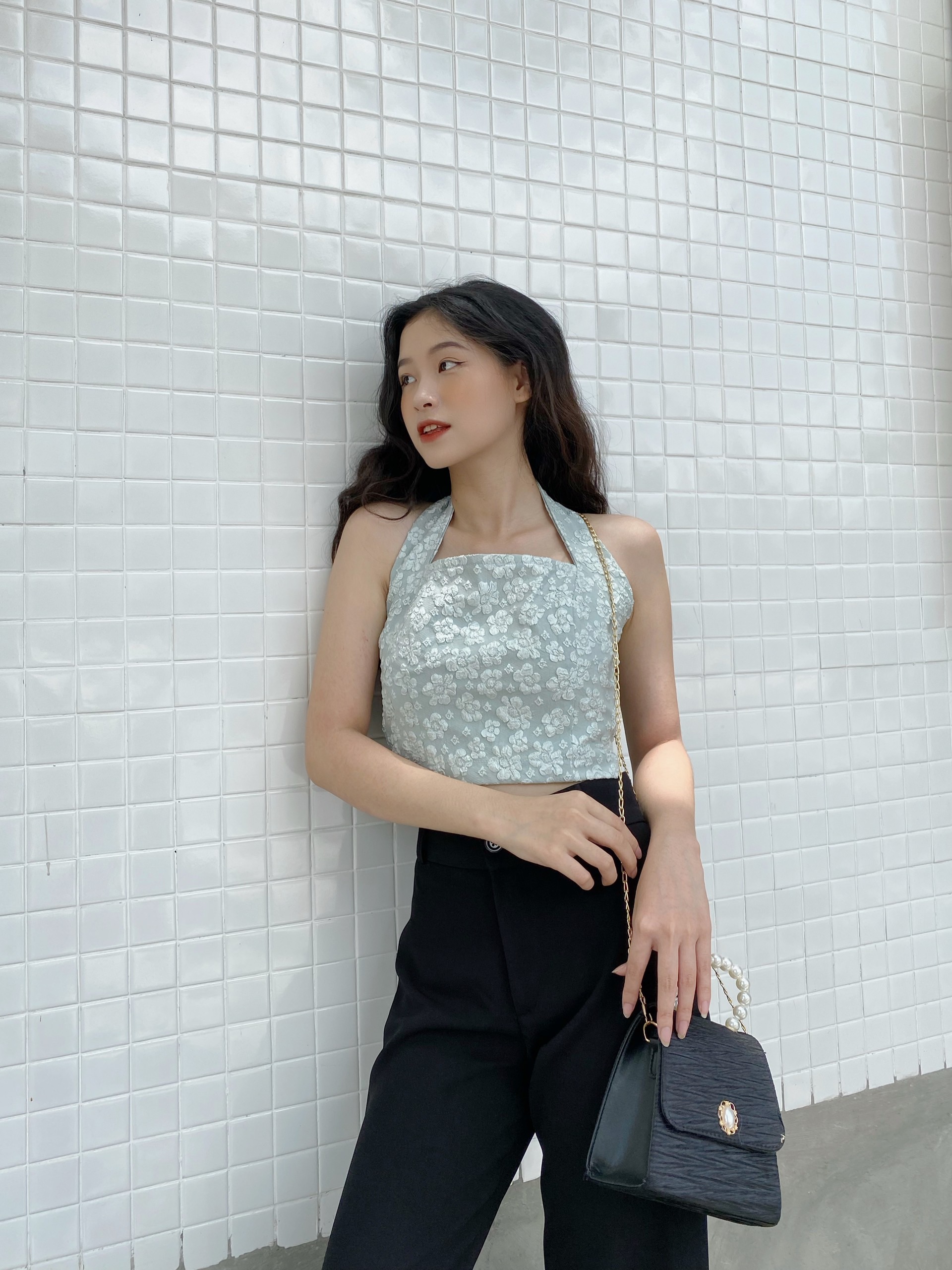 YU CHERRY | Áo nữ Pattern Neck Croptop YA376