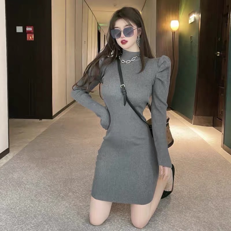 Đầm body cổ lọ tay phồng dáng ngắn phong cách Hàn Quốc hàng có sẵn tại Hana Store