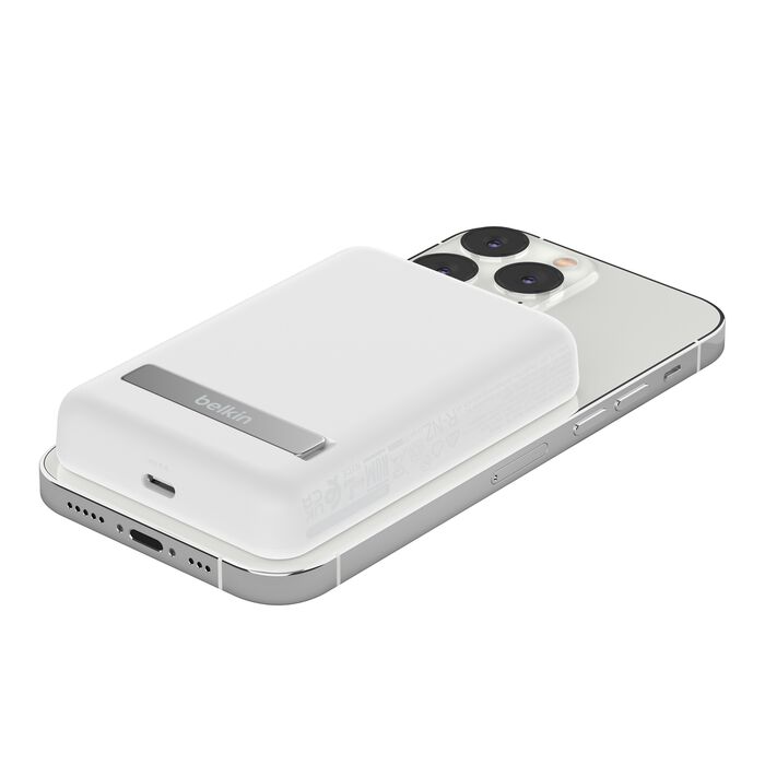Pin sạc dự phòng Belkin BoostCharge Magnetic Wireless Power Bank 5000mAh - GiaPhucStore | Hàng Chính Hãng