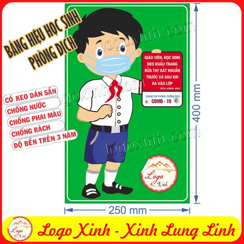 LOGO TEM STICKER BIỂN HỌC SINH CẦM BẢNG THÔNG BÁO YÊU CẦU ĐEO KHẨU TRANG VÀ SÁT KHUẨN ĐỂ PHÒNG CHỐNG DỊCH COVID 19
