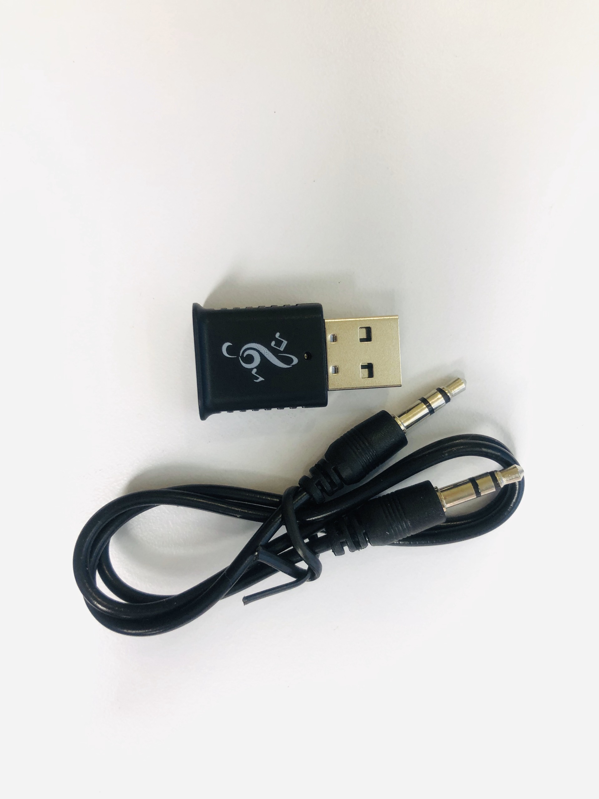 USB Bluetooth 5.0 ,DÂY 3.5 RA AUDIO CHUYỂN LOA THƯỜNG THÀNH LOA BLUETOOTH