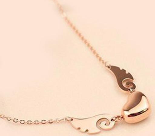 Dây chuyền titanium trái tim cánh thiên thần