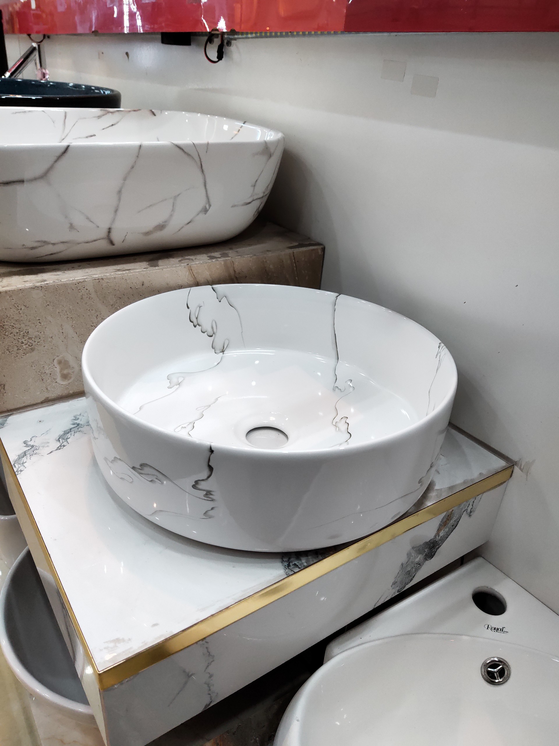 CHẬU LAVABO ĐẶT BÀN HÌNH TRÒN VÂN KHÓI