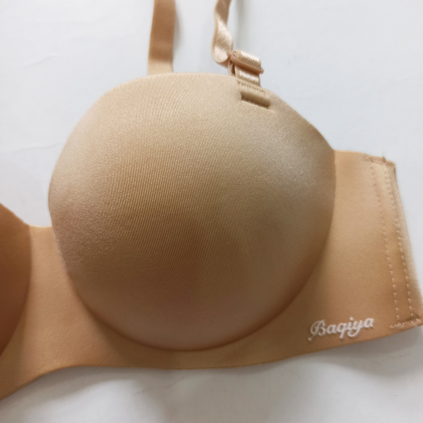 Áo ngực mút dày cúp ngang size 36