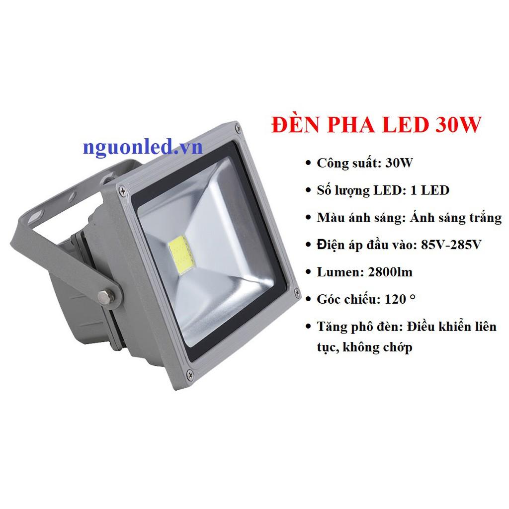 Đèn pha led 30W loại tốt,chất lượng, đủ watt, ánh sáng vàng, siêu sáng, chiếu rộng, chiếu xa, vỏ dày.