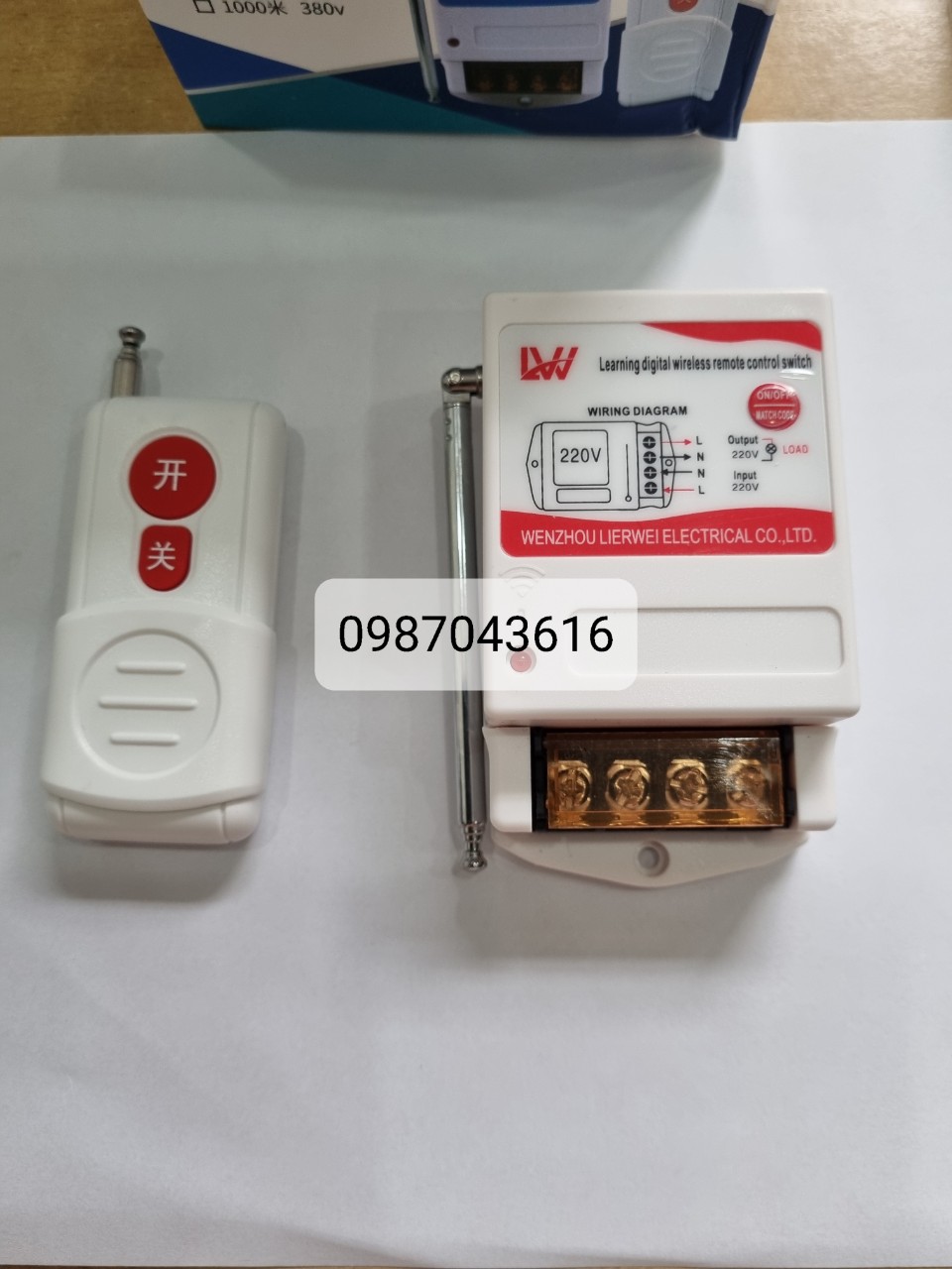 Bộ công tắc điều khiển từ xa 1000m  40A-220V và 10A-380V