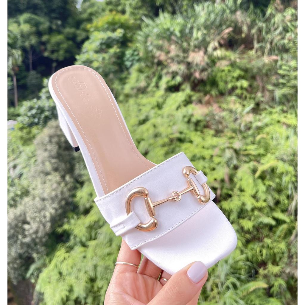 Guốc da mịn khuy ngang mạ vàng gót trụ thấp 3 màu - 5P
