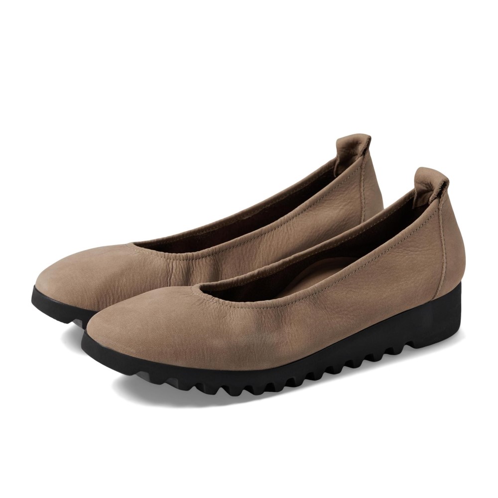 Giày sức Khỏe Aetrex Brianna Taupe - Giày bít cao 3p da mềm giảm đau chân