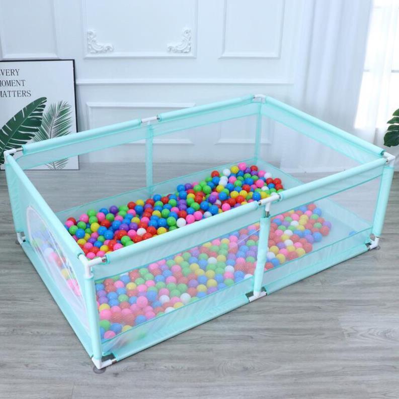Quây cũi nhà bóng chống va đập thiết kế đẹp, trang nhã kích thước 1m2x1m8