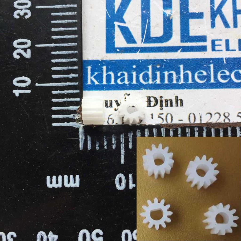 10 cái bánh răng 0.5 nhựa 12 răng trực D 3mm, động cơ N20 kde3439