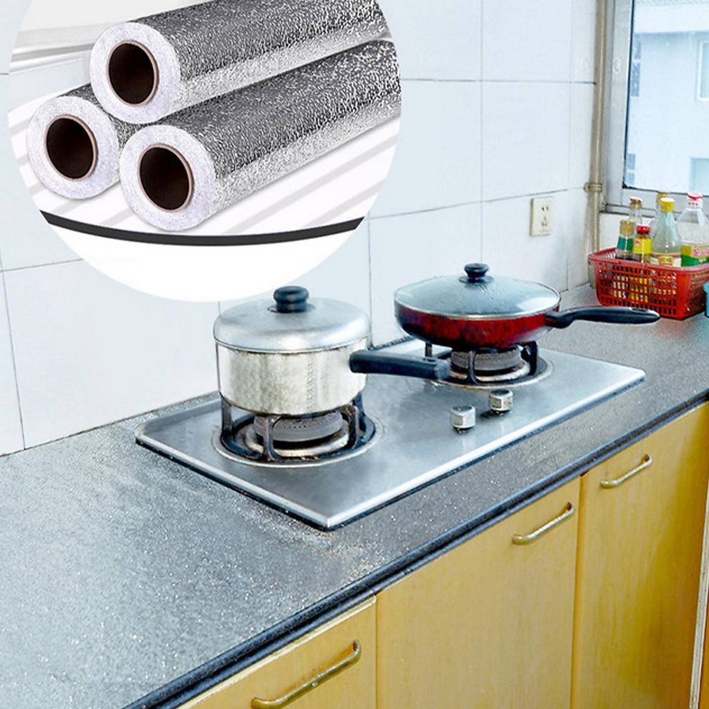 Giấy bạc dán tường nhà bếp chống thấm dầu mỡ, được làm từ nhôm kích thước 60cm X 3m