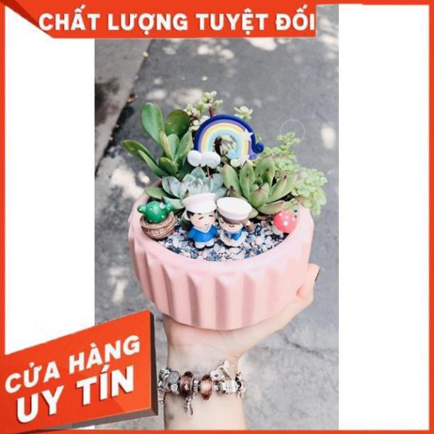 Tiểu cảnh cặp đôi yêu nhau