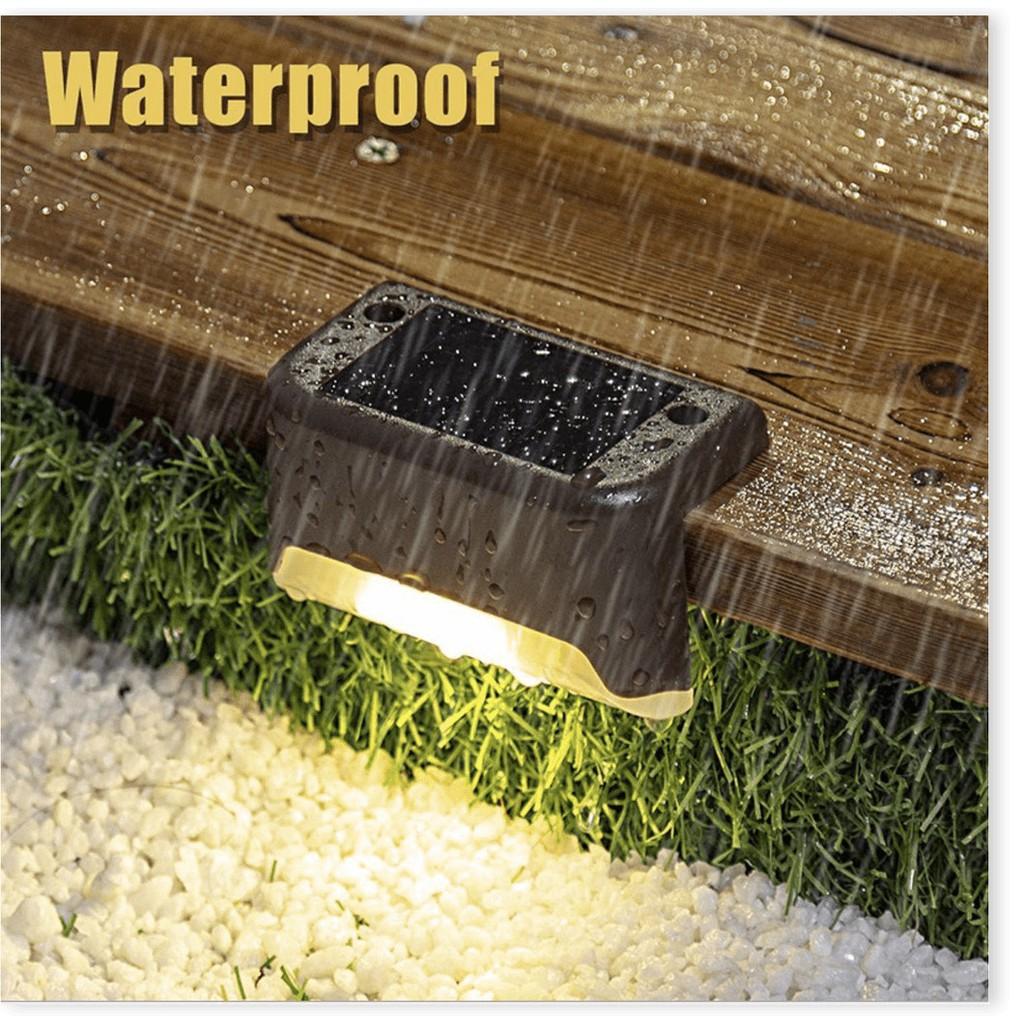 Bộ 12 đèn trang trí lối đi Solar WaterProof LED