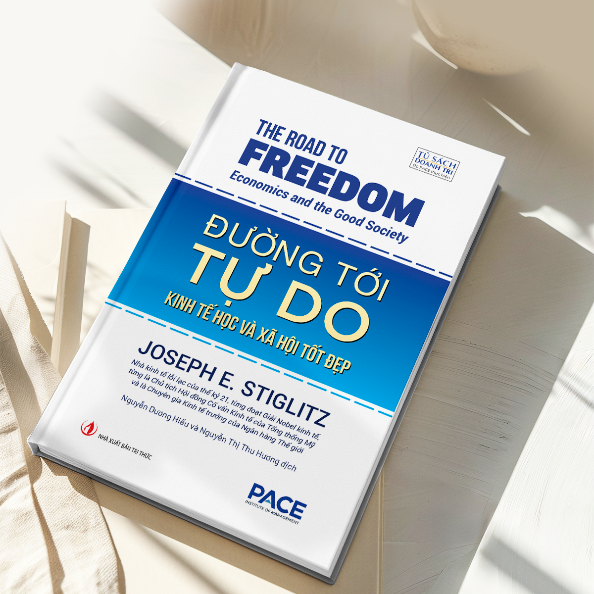 Sách - Đường Tới Tự Do - The Road To Freedom