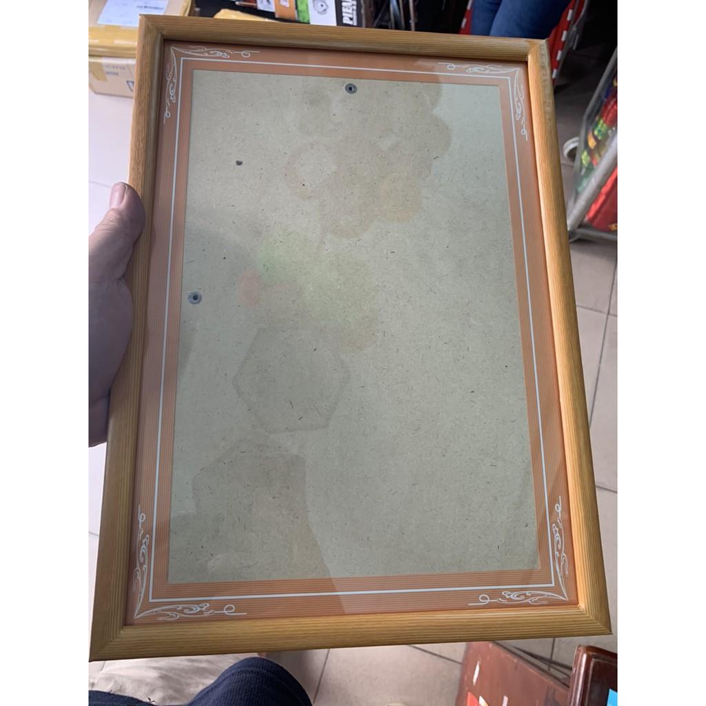 Khung hình lộng kiếng bằng khen gỗ ép 20x30