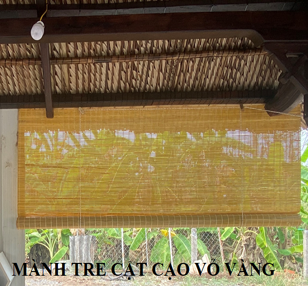 Mành rèm tre cật cạo vỏ bỏ lõi (rộng 1m x cao 2m50)che mưa ban cộng ,Rèm treo cửa sổ hành lang mái hiên ,Màn treo lối đi sơn pu màu vàng