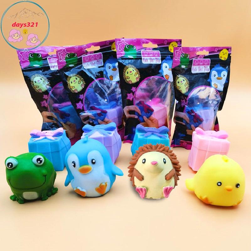 Squishy Mochi Gà Vàng Ếch Xanh Cánh Cụt mềm mịn dễ thương chân thực giảm stress