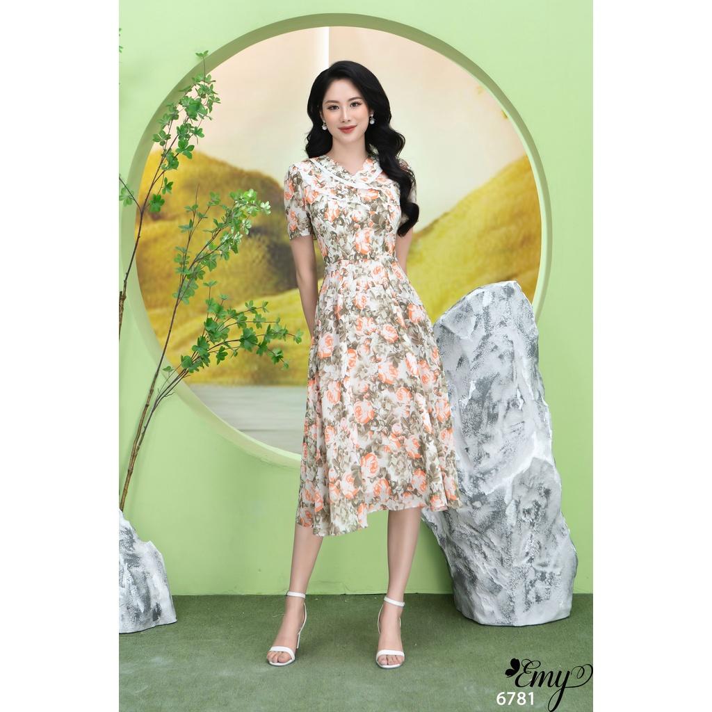 Đầm EMY EM6781 Xoè Cổ V Bèo